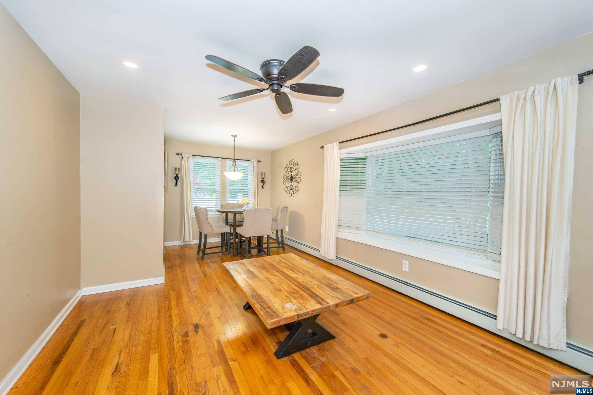 Oakland, NJ 07436,5 Loyola PL