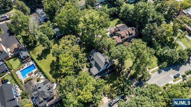 Montclair, NJ 07042,163 Park ST