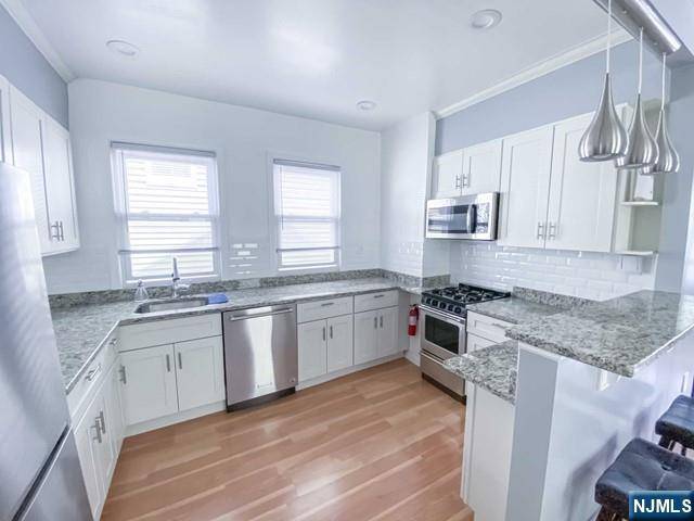 Kearny, NJ 07032,141 Maple ST #2