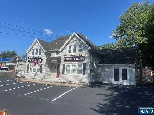 Teaneck, NJ 07666,763 River RD