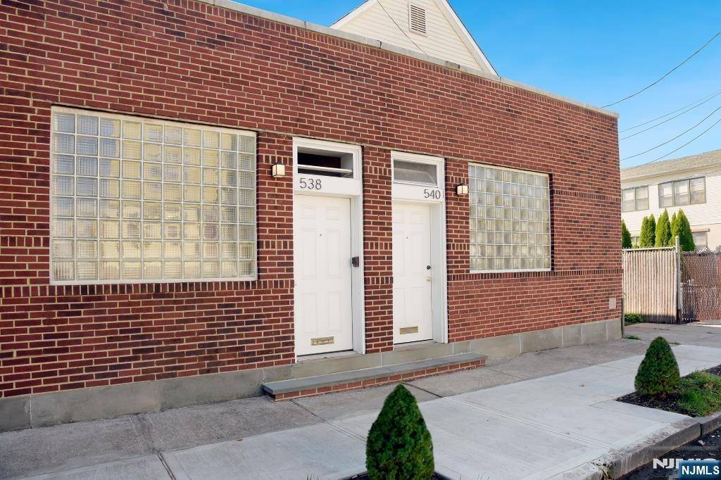 Orange, NJ 07050,540 Joyce ST
