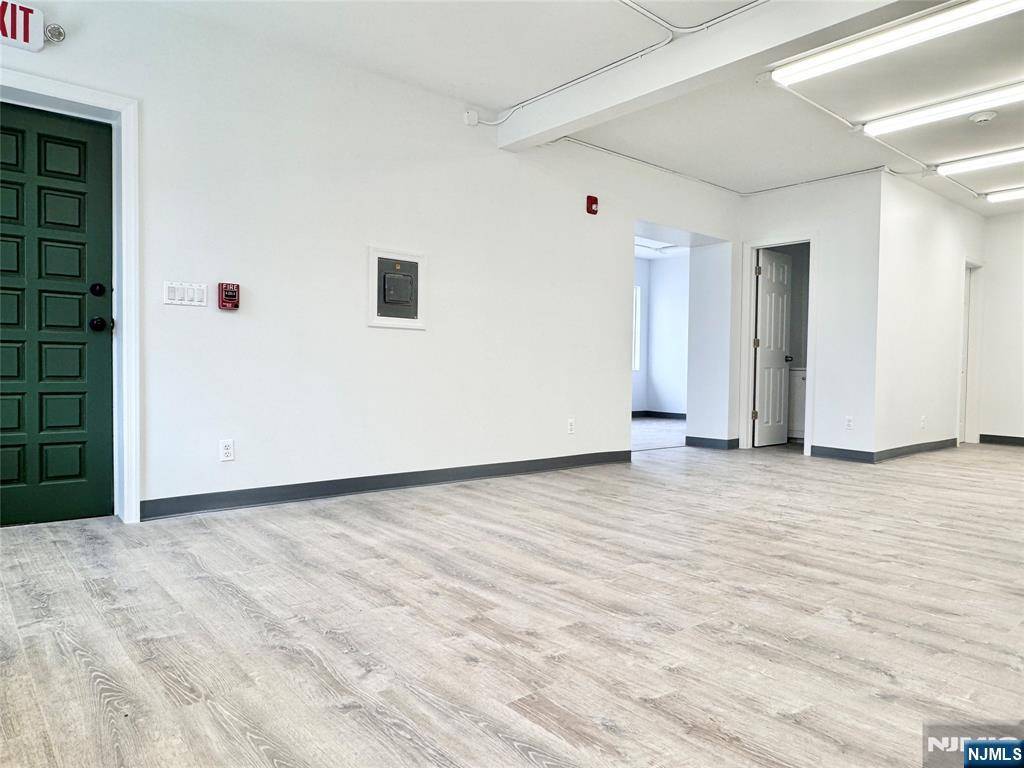 Fort Lee, NJ 07024,2357 Lemoine AVE #3