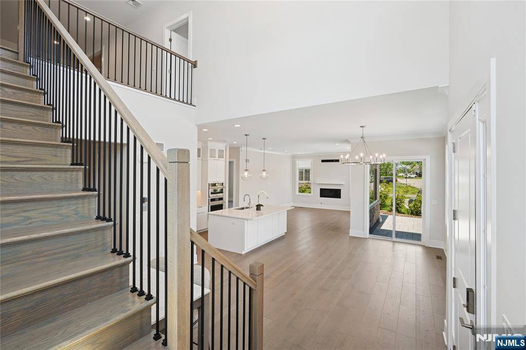 River Vale, NJ 07675,1 Augusta WAY