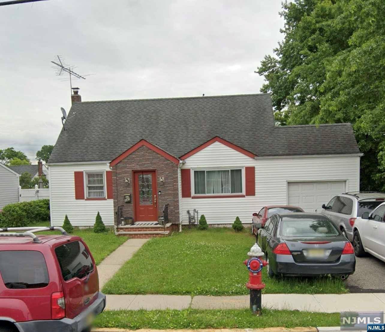 Linden, NJ 07036,347 Edgewood RD