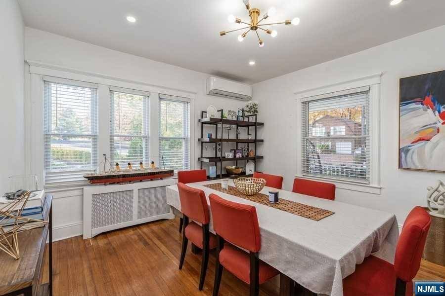 Haworth, NJ 07641,287 Lake Shore DR
