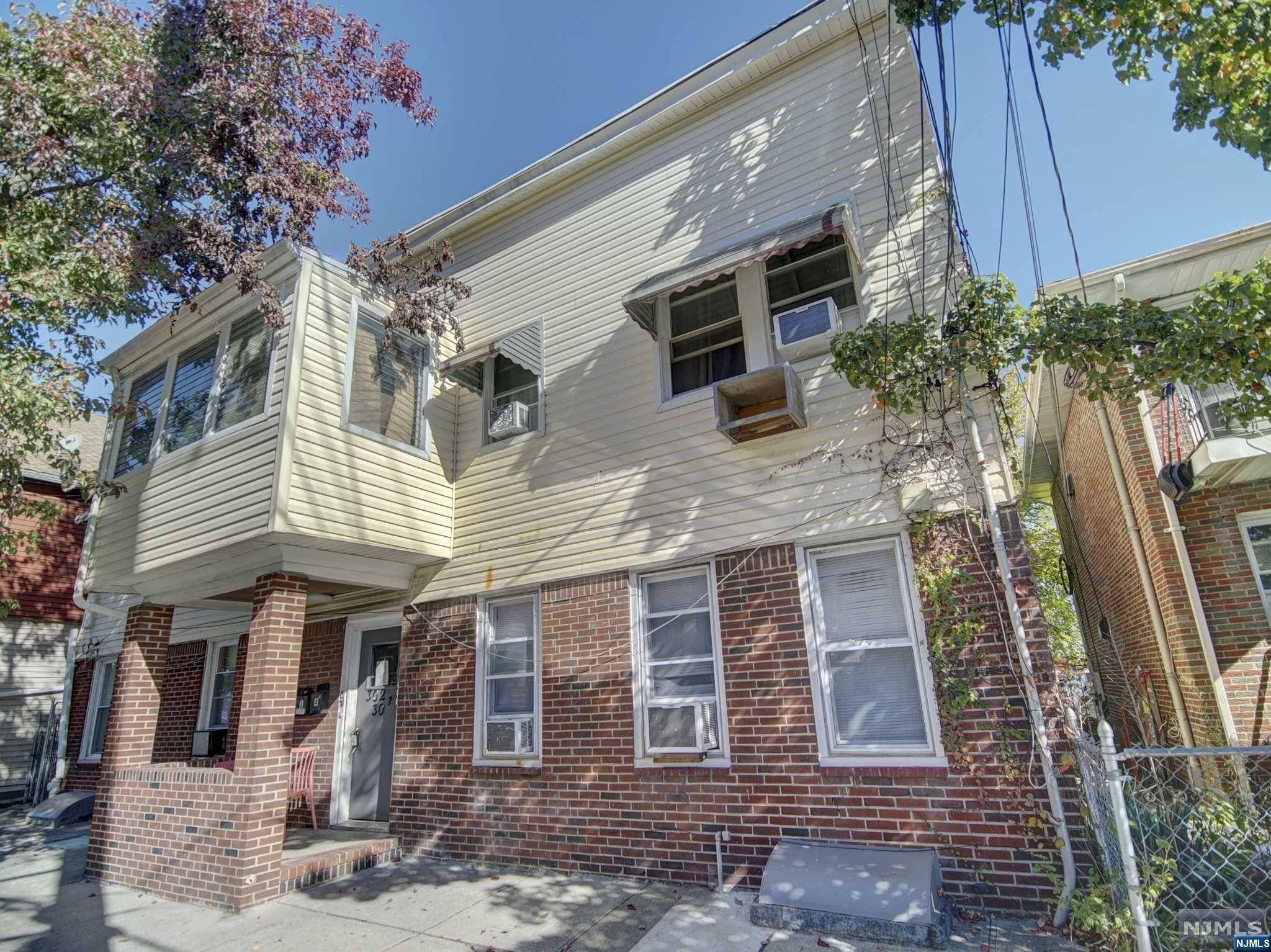 Clifton, NJ 07011,304 Hope AVE