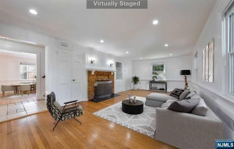 East Orange, NJ 07017,206 Dodd ST
