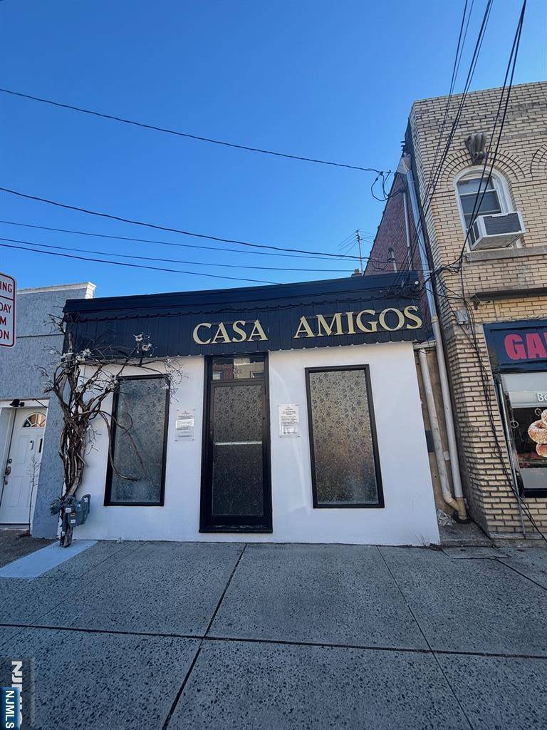 Garfield, NJ 07026,222 Macarthur AVE