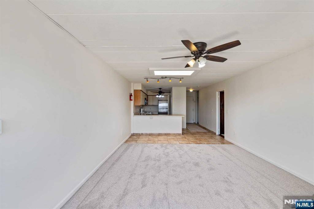 Hackensack, NJ 07601,5 Linden ST #6C