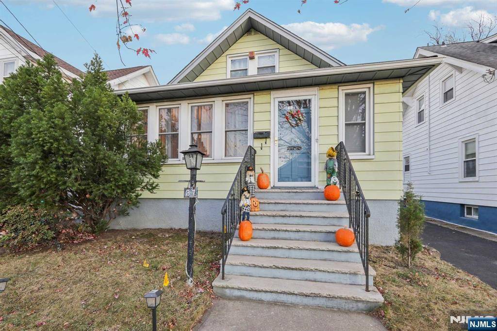 Clifton, NJ 07011,37 Byron PL