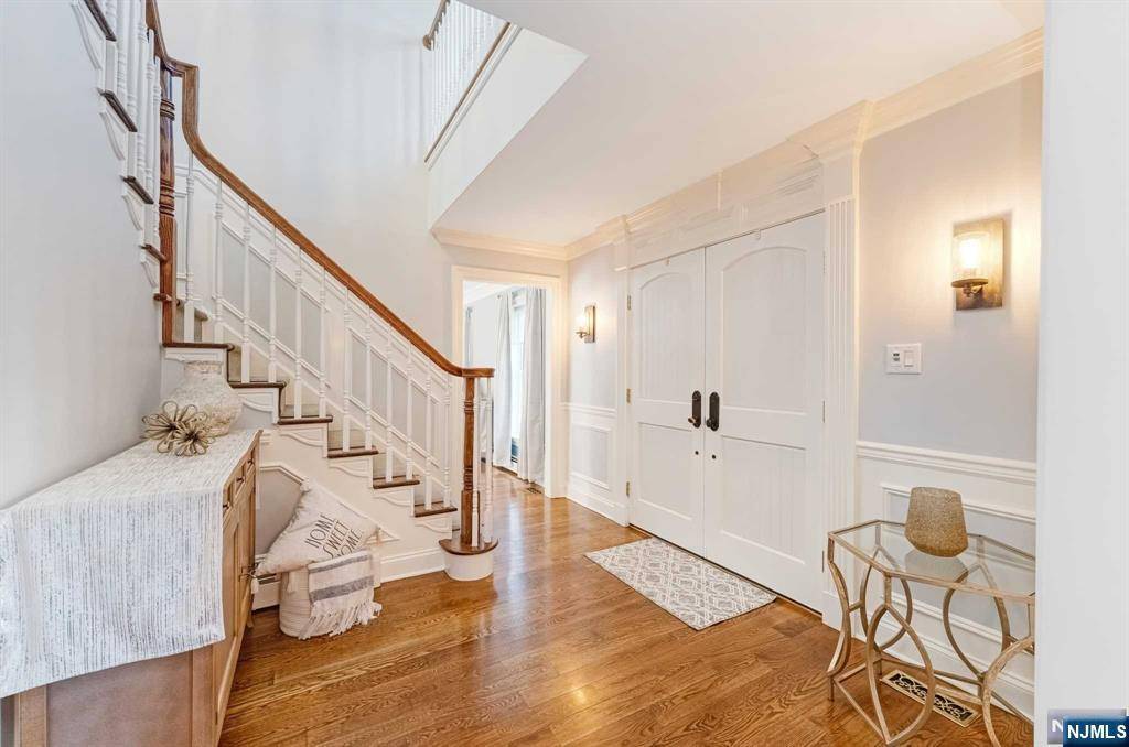 Old Tappan, NJ 07675,7 Glen PL