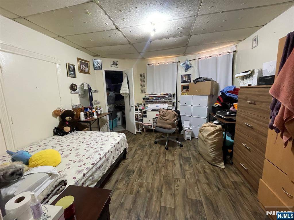 Passaic, NJ 07055,32 Jackson ST