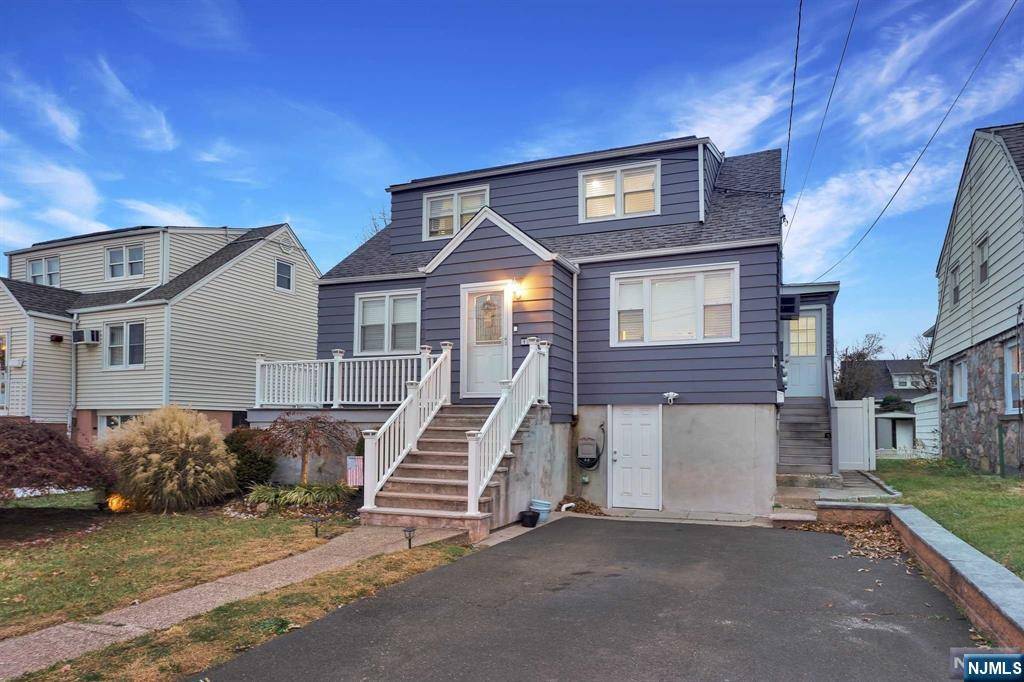 Paterson, NJ 07502,122-124 Lenox AVE