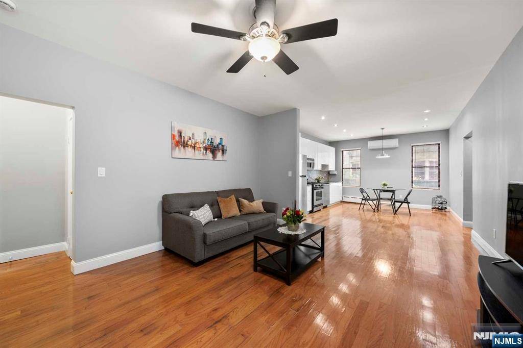 Weehawken, NJ 07086,29-33 51st ST #A2