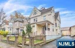 Orange, NJ 07050,452 Minton PL
