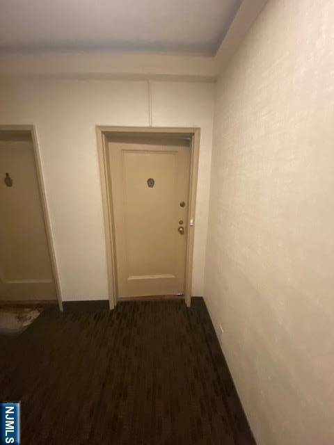 Fort Lee, NJ 07024,326-328 N Bridge PLZ #3 C