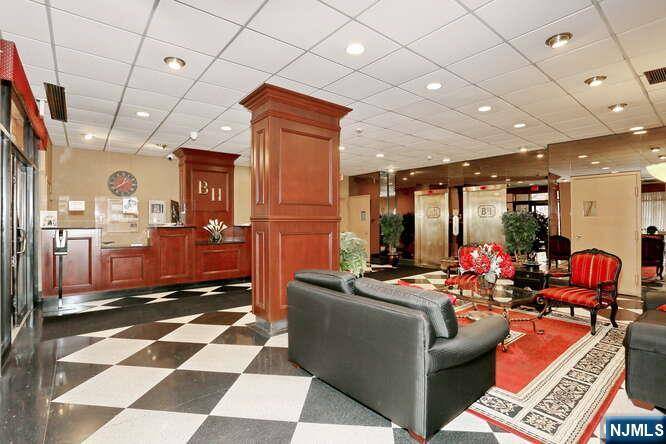 Hackensack, NJ 07601,277 Prospect AVE #4A