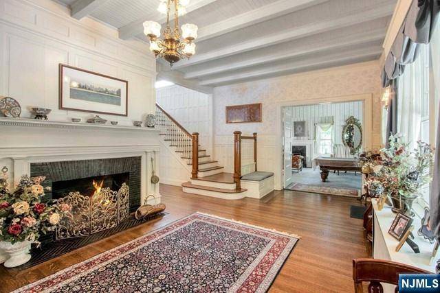 Englewood, NJ 07631,140 Hillside AVE