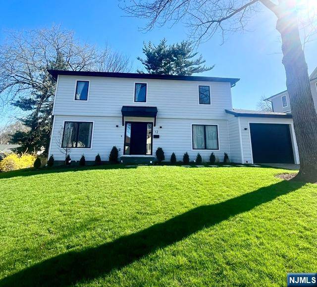 Cresskill, NJ 07626,12 Mountainview RD
