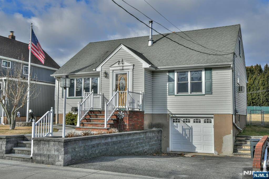 Wood Ridge, NJ 07075,27 4th ST