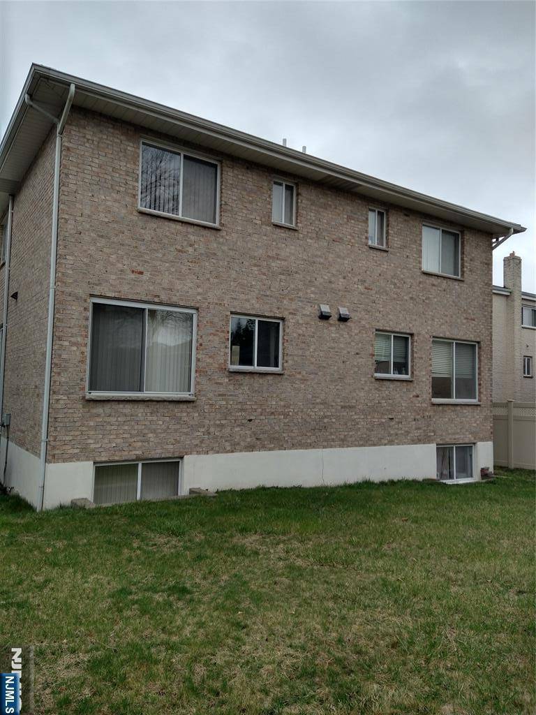 Fort Lee, NJ 07024,436 Brinkerhoff AVE