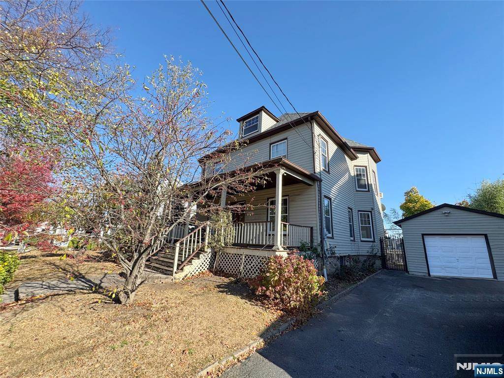 Kearny, NJ 07032,74 Grand PL