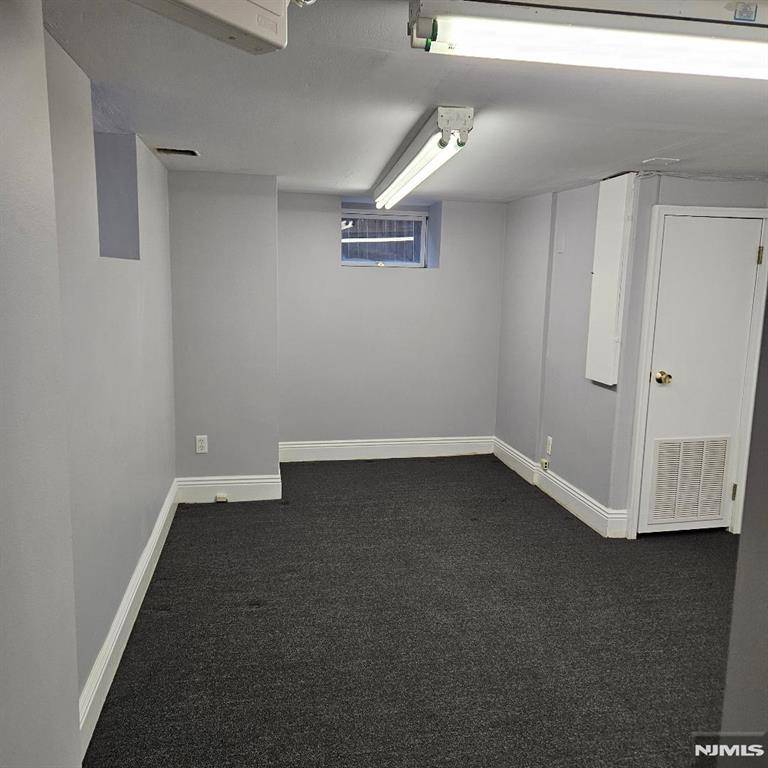 Ridgewood, NJ 07450,107 Chestnut ST