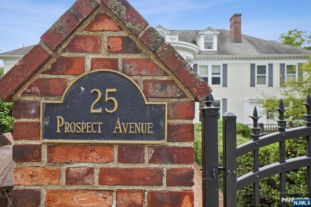 Montclair, NJ 07042,25 Prospect AVE