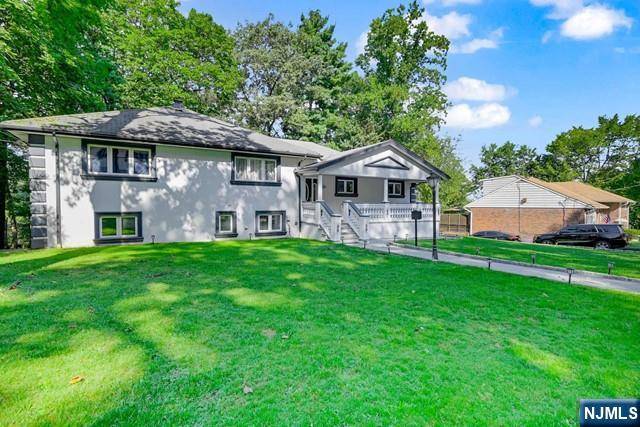 Leonia, NJ 07605,548 Nordhoff DR