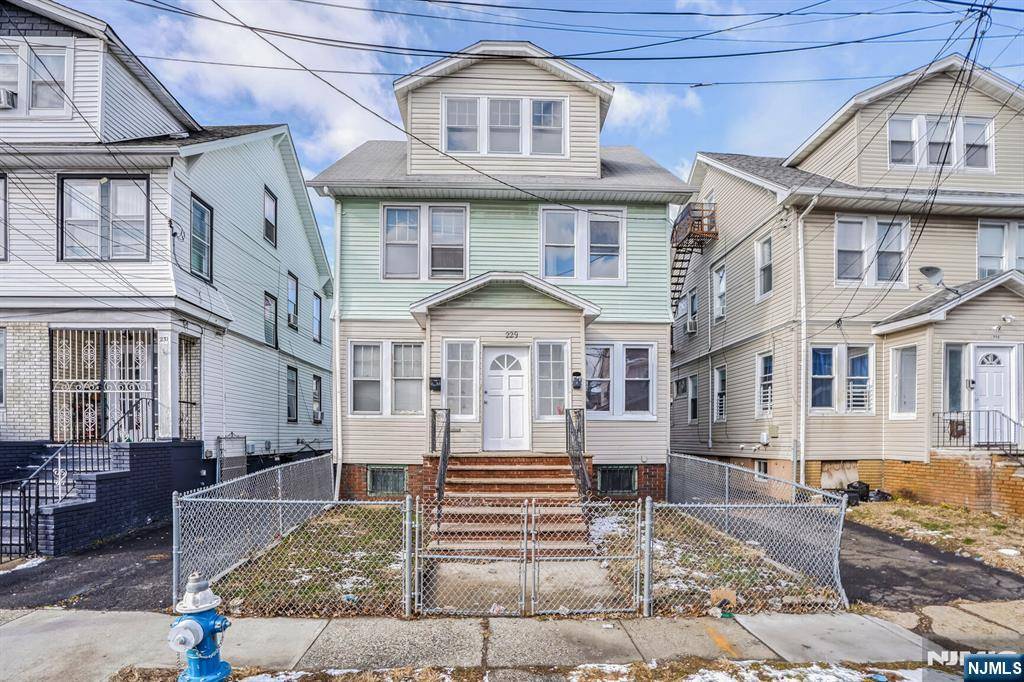 Irvington, NJ 07111,229 Isabella AVE