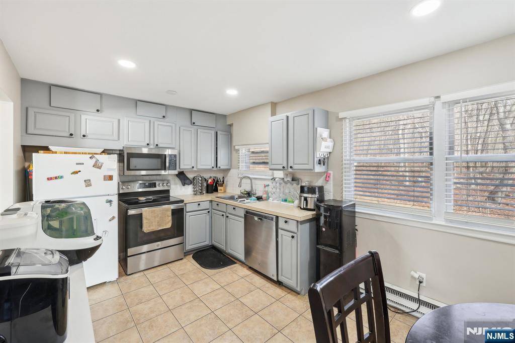 Rockaway Township, NJ 07885,322 Richard Mine RD #H4