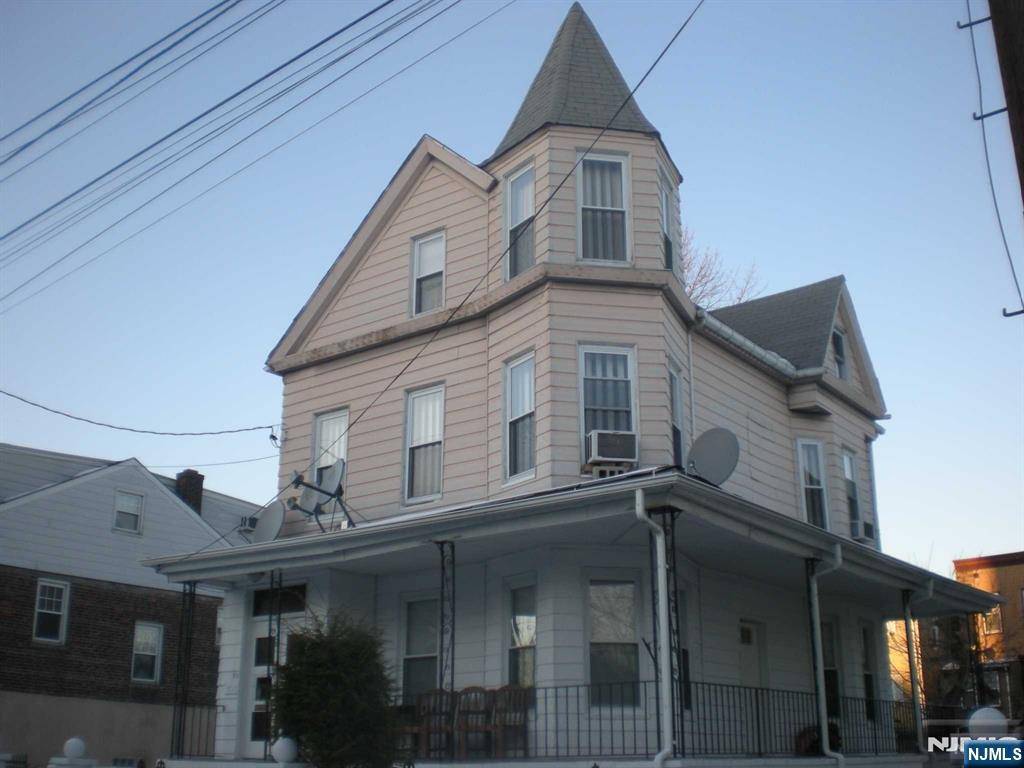 Fairview, NJ 07022,427 Sherman PL