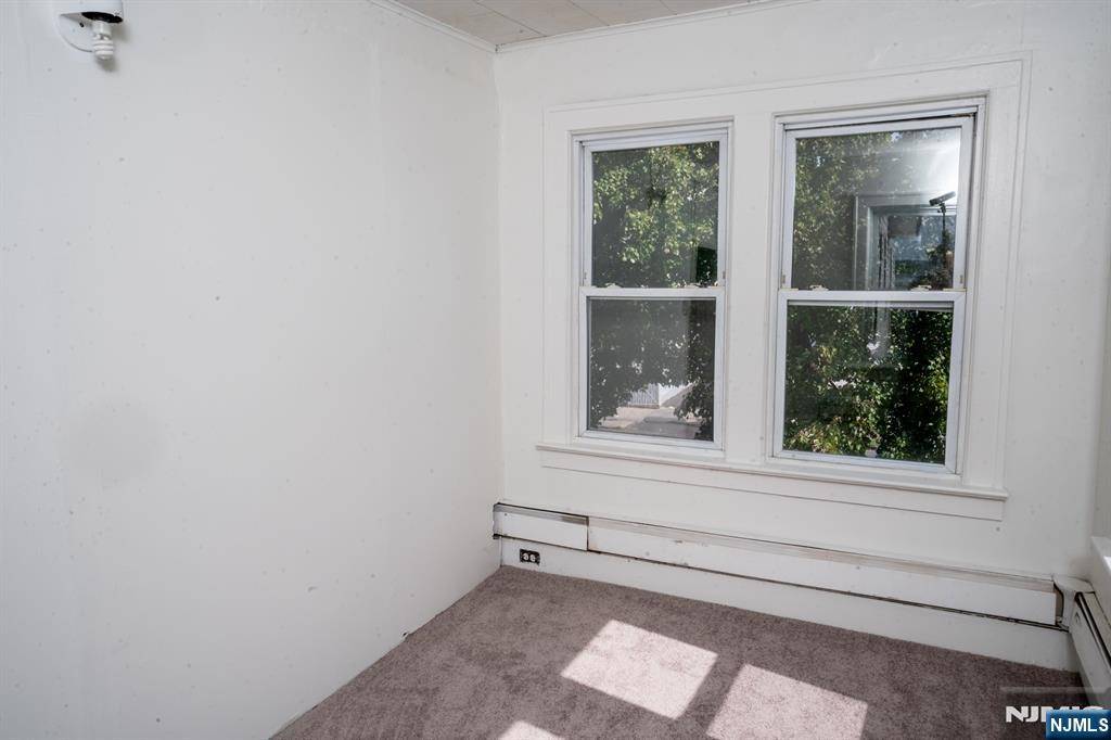 Newark, NJ 07107,430 Roseville AVE #430