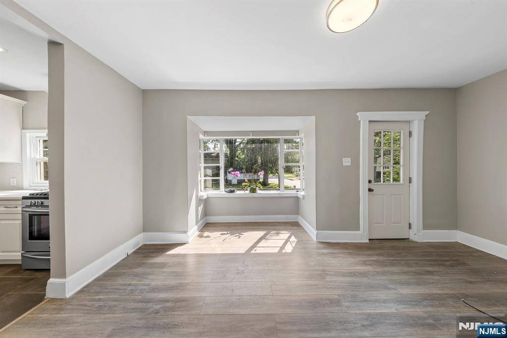 Cresskill, NJ 07626,56 Madison AVE