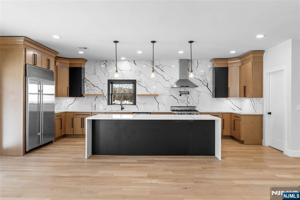 Mahwah, NJ 07430,30 Avenue A