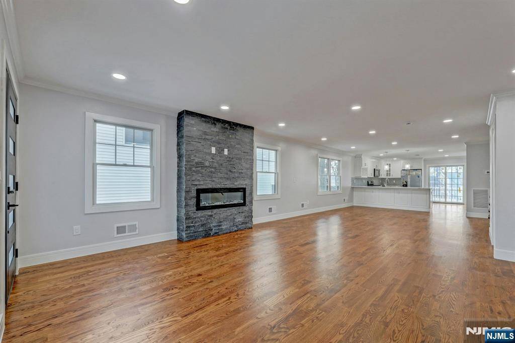 Lodi, NJ 07644,150 Norwood AVE #A