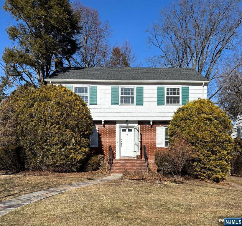 Teaneck, NJ 07666,475 Forest AVE