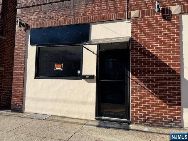 Kearny, NJ 07032,641 Elm ST