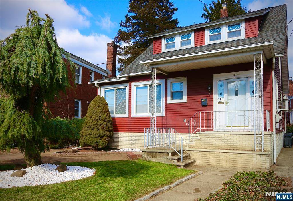 Dumont, NJ 07628,12 Sunnyside AVE