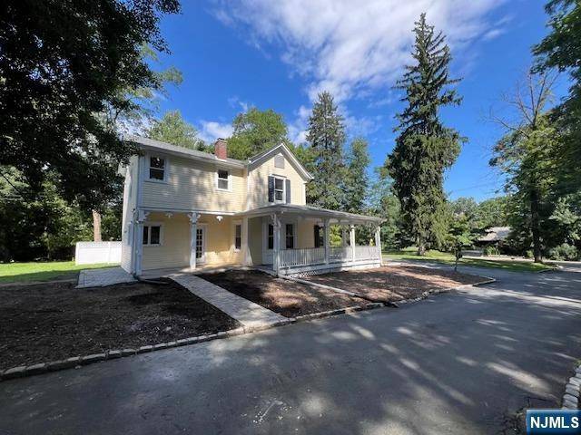 Allendale, NJ 07401,316 E Allendale AVE