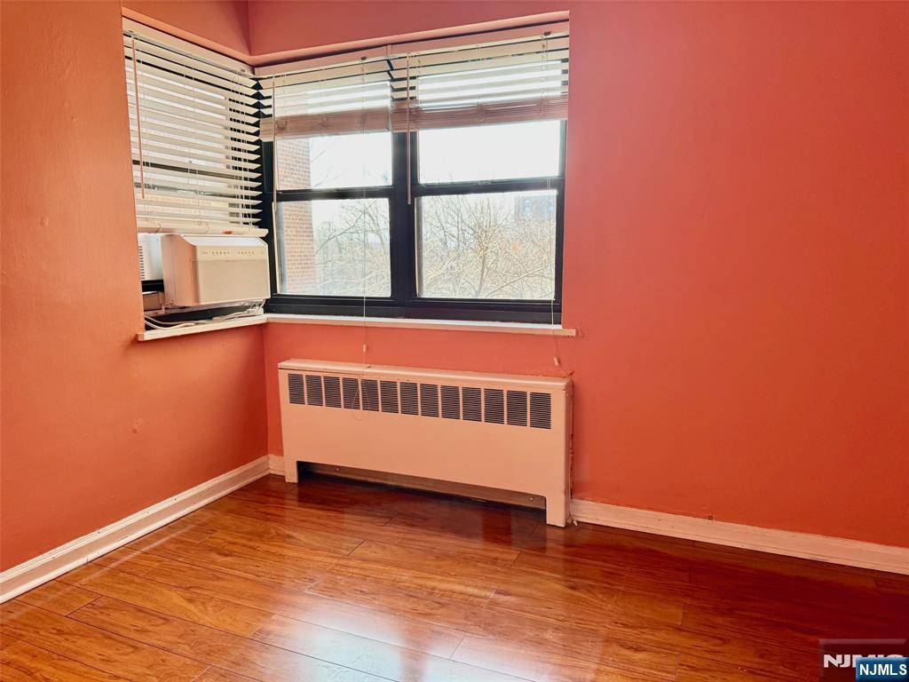 Fort Lee, NJ 07024,2337 Hudson TER #C11
