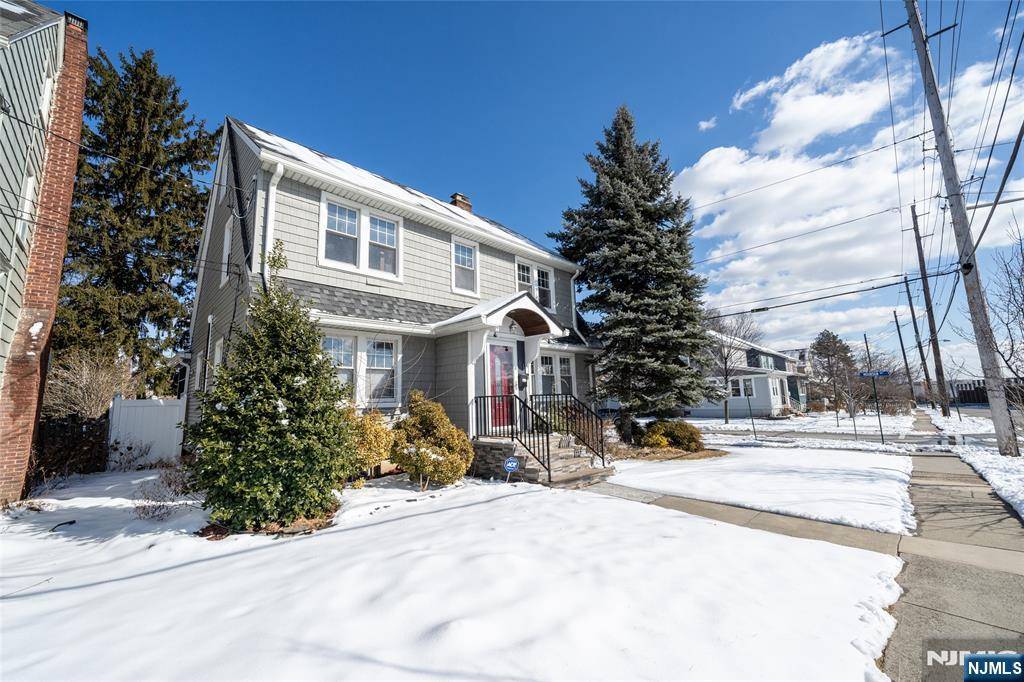 Rutherford, NJ 07070,61 Barrows AVE