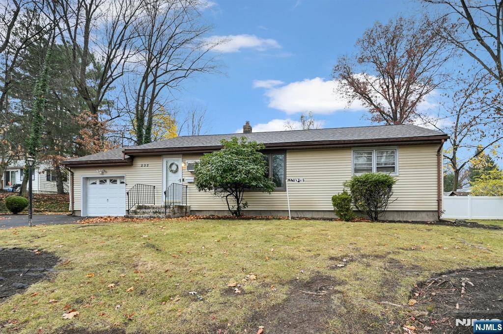 Park Ridge, NJ 07656,235 Shaw PL