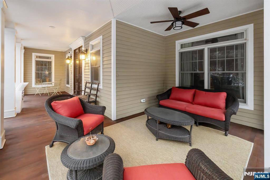Old Tappan, NJ 07675,1040 Westwood AVE
