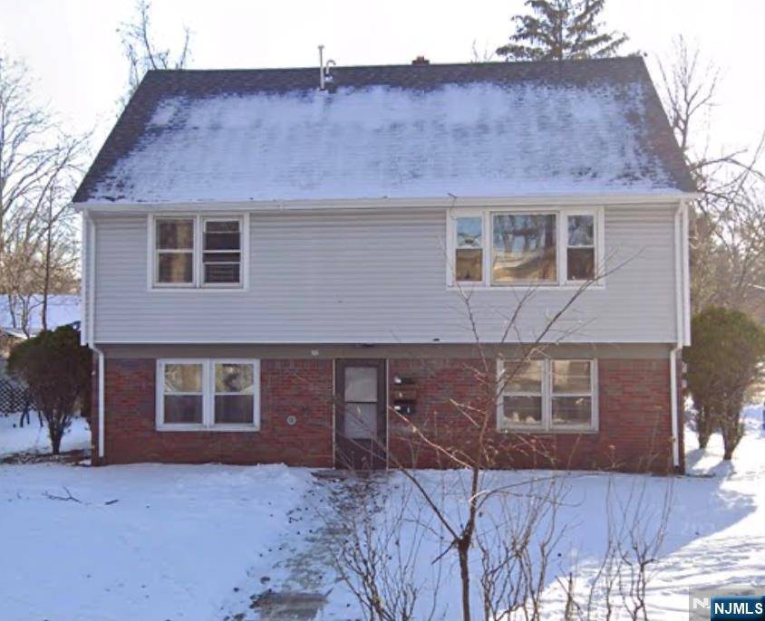 Teaneck, NJ 07666,242 Rosemont PL #Unit #1