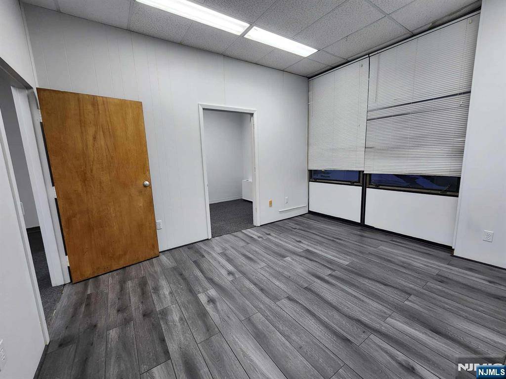 Lyndhurst, NJ 07071,10 Stuyvesant AVE #2