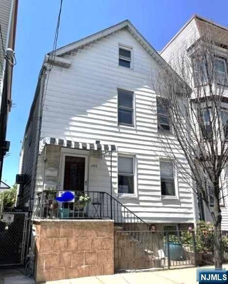East Newark, NJ 07029,408 3rd ST