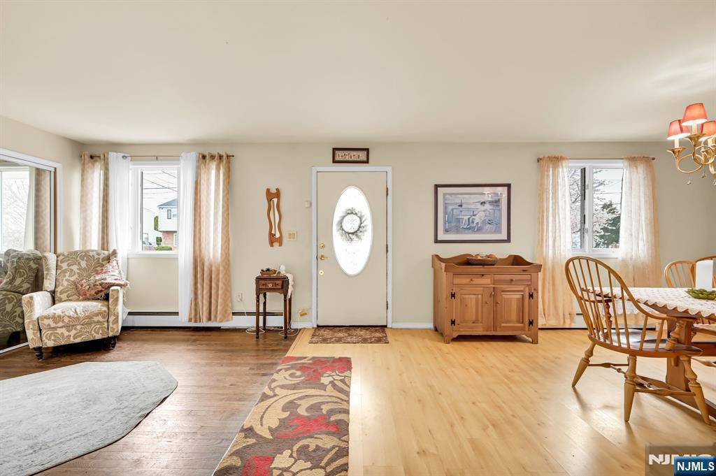 Lodi, NJ 07644,54 Avenue F