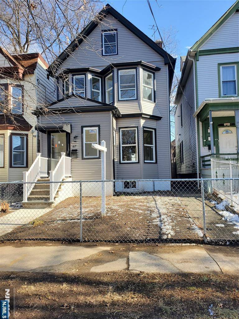 Newark, NJ 07107,67 11th