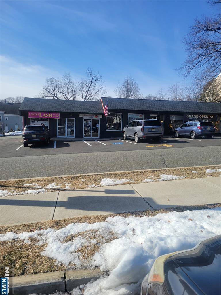 Midland Park, NJ 07432,21 Van Blarcom AVE